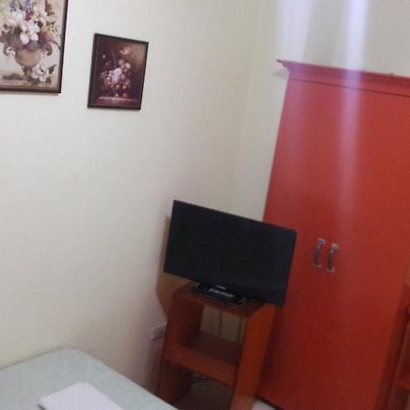 Aranas-Carillo Travellers Inn Kalibo Exterior foto