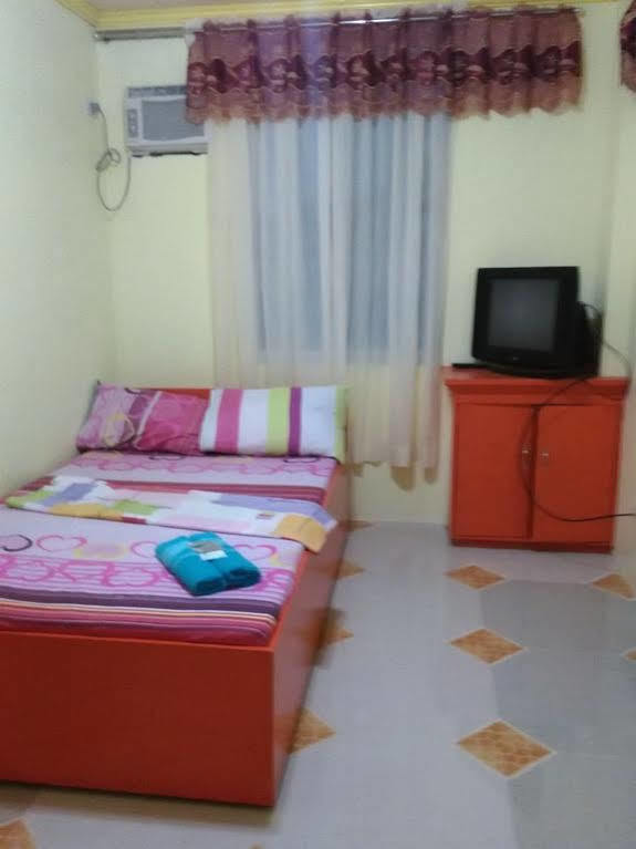 Aranas-Carillo Travellers Inn Kalibo Exterior foto